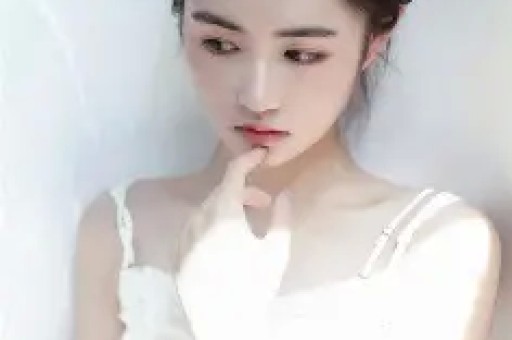法国查获加州毒品走私案前网红和“假表王子”被起诉